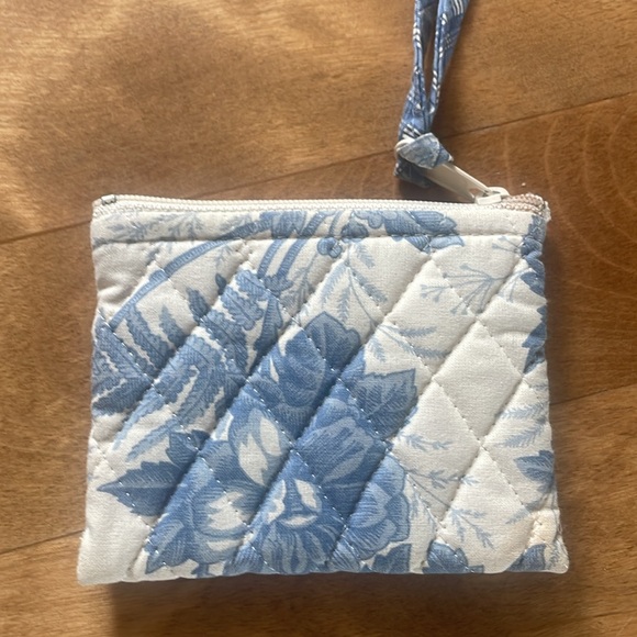 Vera Bradley coin purse - Picture 2 of 2